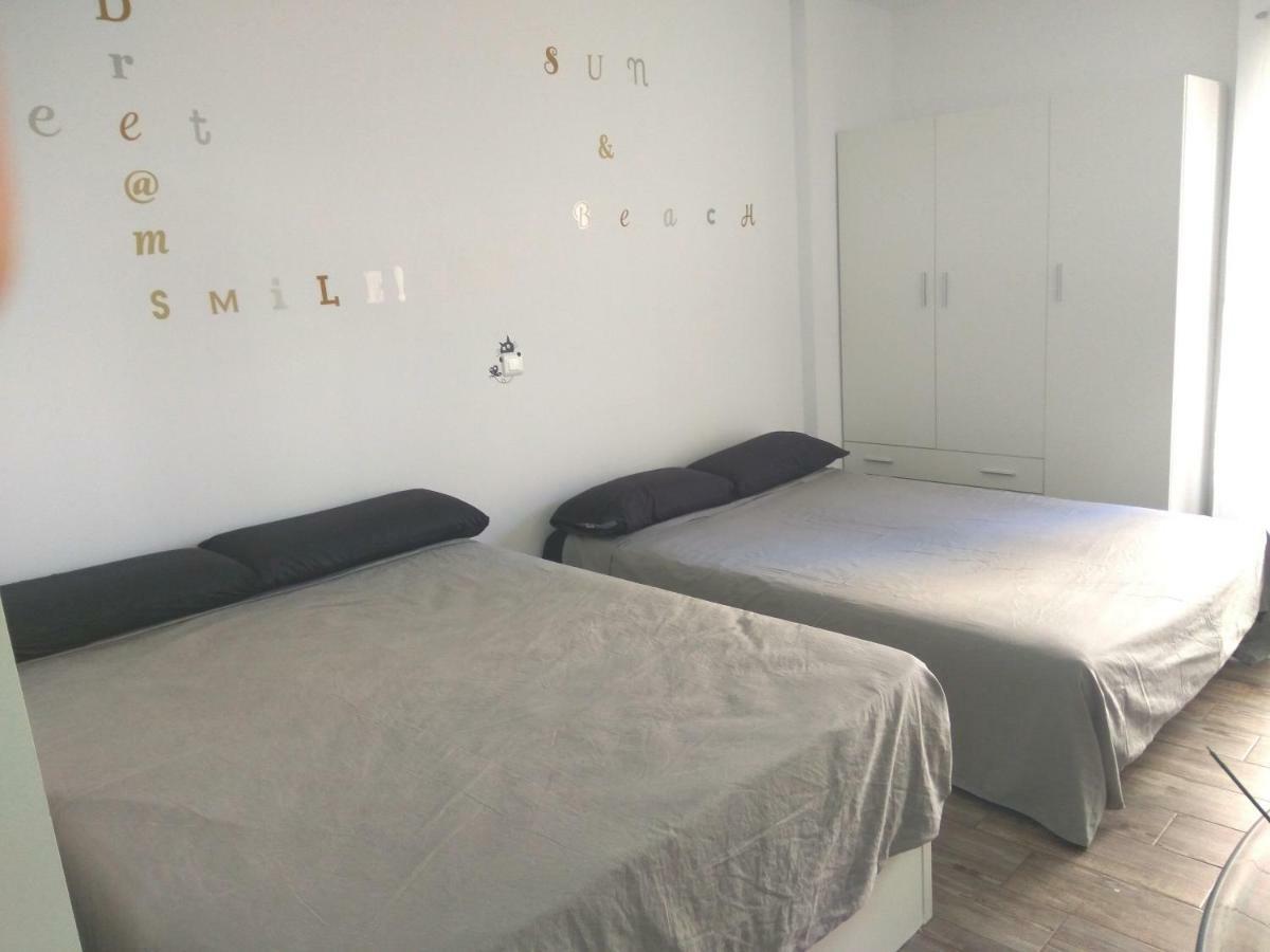 Estudio Minerva 241 Benalmádena Buitenkant foto